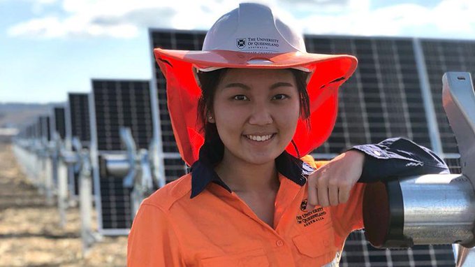 peak jobs during construction phase. Photo details: Josephine Tuntomo who worked in the design and construction phases and on the Long Pocket High Voltage Upgrade.