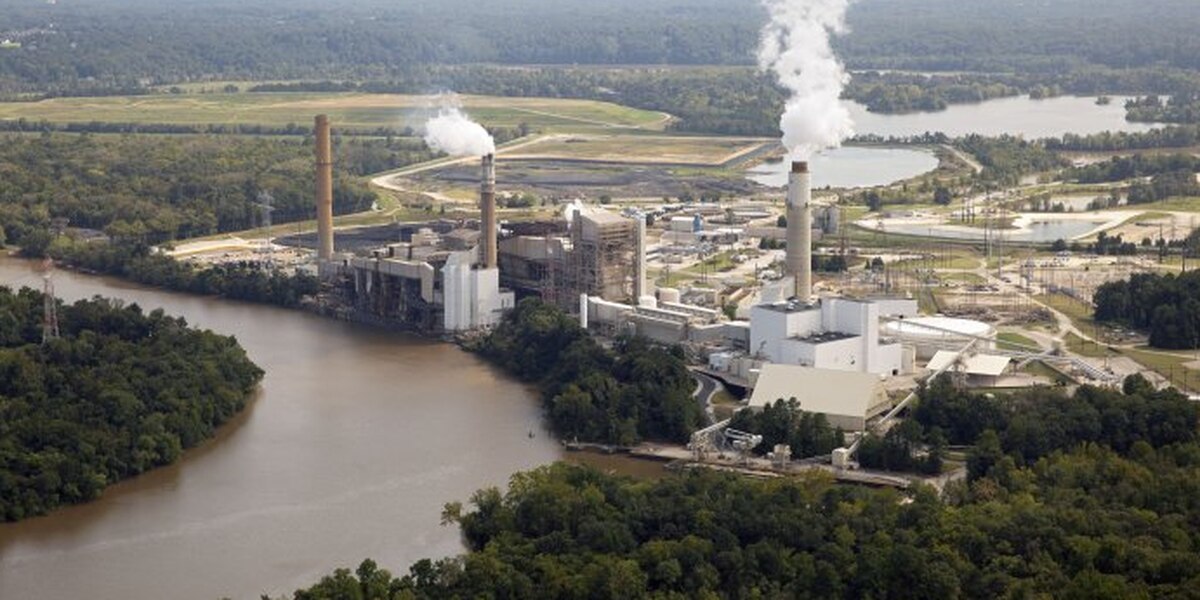 Dominion Energy notified PJM, the regional electric grid operator from which Virginia gets its energy, that it plans to deactivate 337 MW Unit 5 and 678 MW Unit 6 at the Chesterfield Power Station, once the largest fossil-fuel-fired power plant in Virginia.