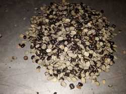 Urad Dal - Medium grade (per kg)