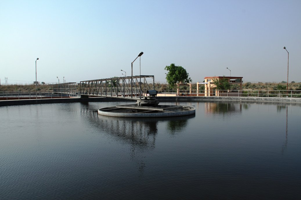 Numayadahi Sewage Treatment Plant within Sewerage District B. Situated on the left bank of river Yamuna. 50 MLD capacity was commissioned in 2013, additional 30 MLD commissioned in 2018. STP is based on high rate bio-filtration + Chlorination technique.