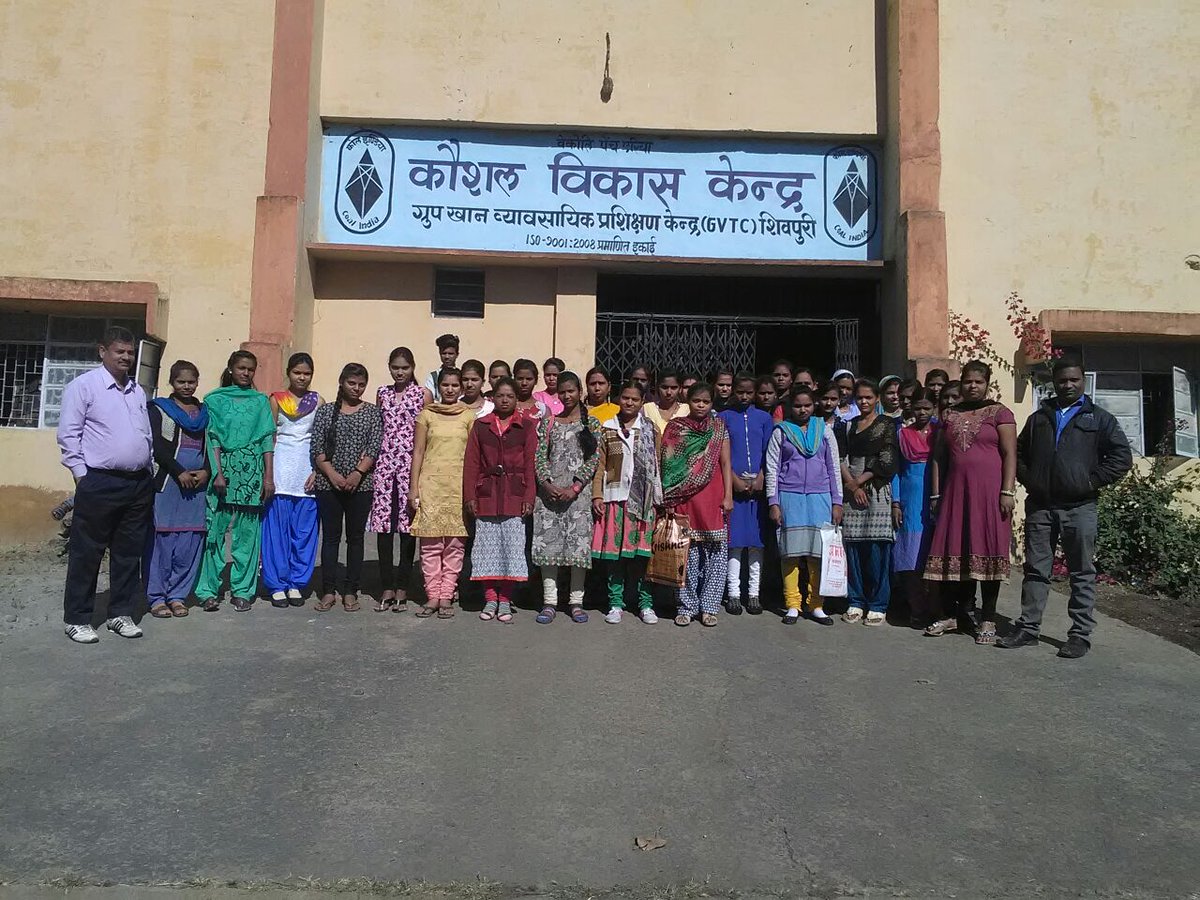 from Chhindwara, M.P. are undergoing Skill Development Programme in Nursing Assistant Course starting 15 Dec 2016.