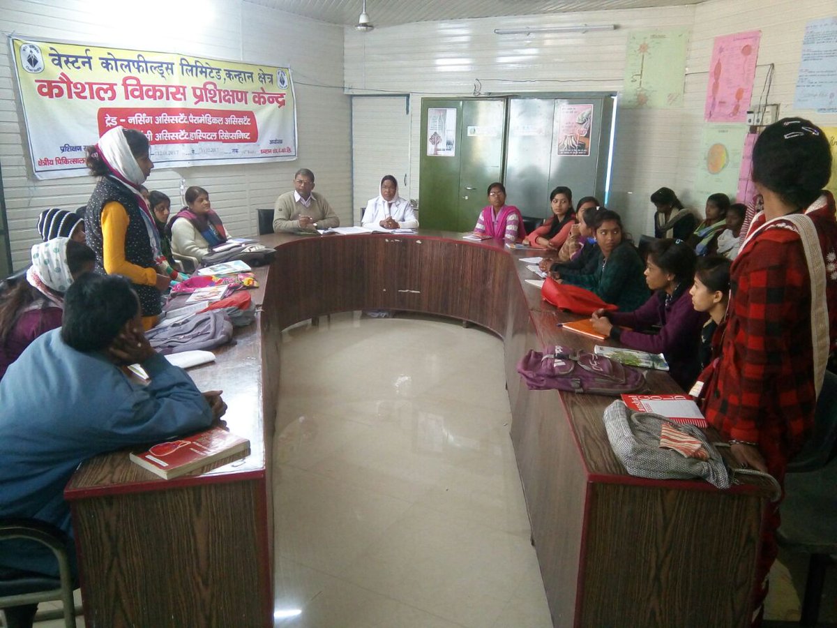 project affected rural girls from Pench and Kanhan were imparted training in paramedical skills under WCL's Skill Development Programme.