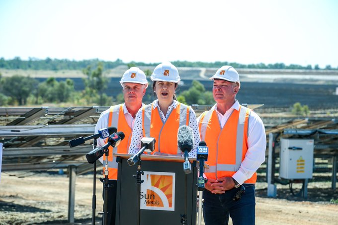 Formal opening of the farm in the presence of Queensland Premier Premier Annastacia Palaszczuk and Queensland State member for Townsville and Deputy Speaker of the House Scott Stewart.