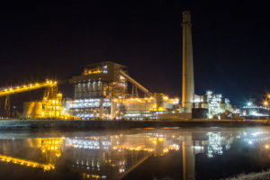 Southwestern Electric Power Company (SWEPCO) announced it will seek regulatory approval to retire the 650 MW coal-fired Dolet Hills Power Plant in Louisiana by the end of 2026, as part of a rate agreement approved by Arkansas regulators. Both the operational units (2x325 MW) will be shuttered. Dolet Hills burns 3.5-4 million tons of lignite yearly. Co-owned by Cleco, the coal plant is the most expensive in Louisiana, according to Sierra Club, and emits more carbon dioxide, sulfur dioxide and nitrogen oxide per unit of electricity than other power plants in the state. Closing down the plant will save customers more than $60 million a year on utility bills, according to the group.