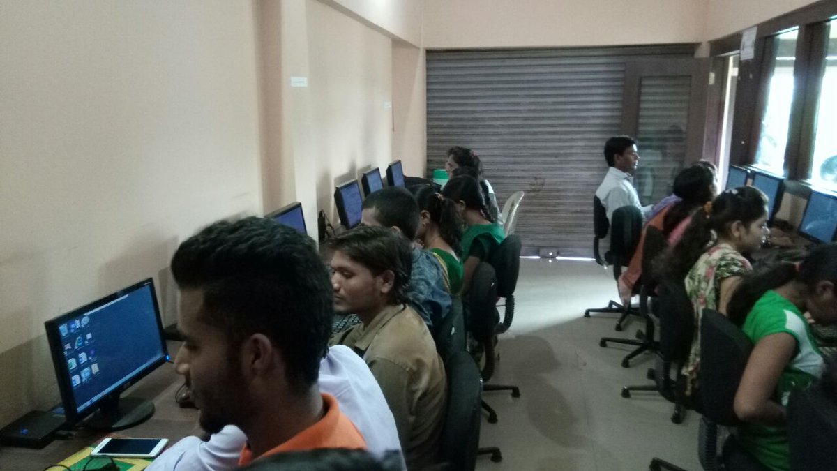 people from Khaparkheda Village, Nagpur attended a Skill Development Program on Hardware & Networking conducted by WCL for rural youth on 07 Oct.