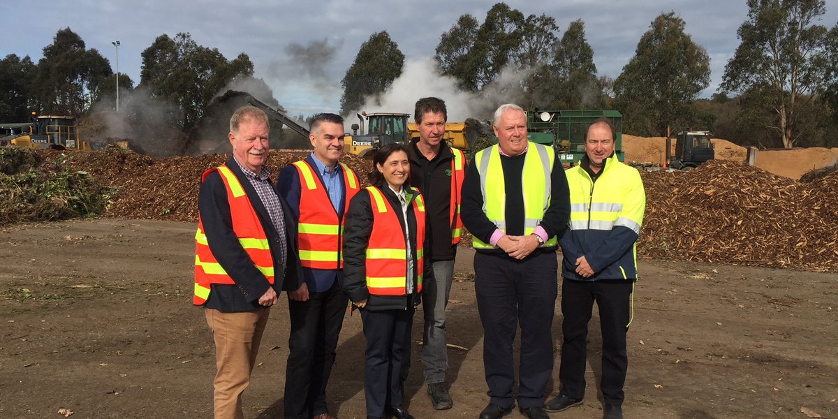 Funding provided to Pinegro Products. Project: A state-of-the-art enclosed tunnel composting facility will be built near Morwell on the company’s existing 8.9-hectare site. Compost will be made in climate-controlled tunnels which manage leachate waters and reduce odour. The project includes construction of buildings, four composting tunnels, air and water treatment systems and a computer-controlled processing and management system. The company currently has an open windrow composting system.